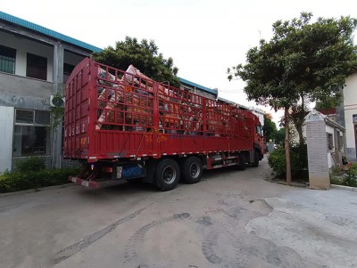 キャッシングマニファイヤーは完成し、配達の準備ができています。